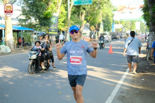 Race photo from Kediri Half Marathon 2024