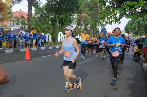 Race photo from Isoplus Run 2024 Surabaya