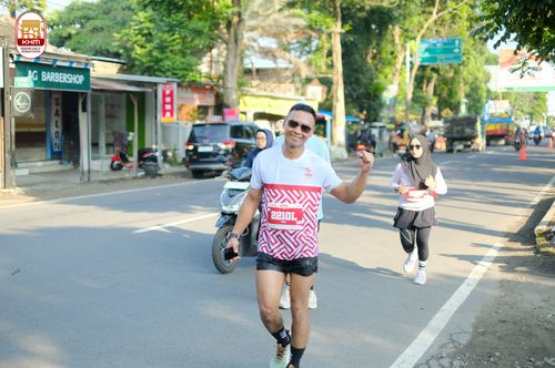 Race photo from Kediri Half Marathon 2024
