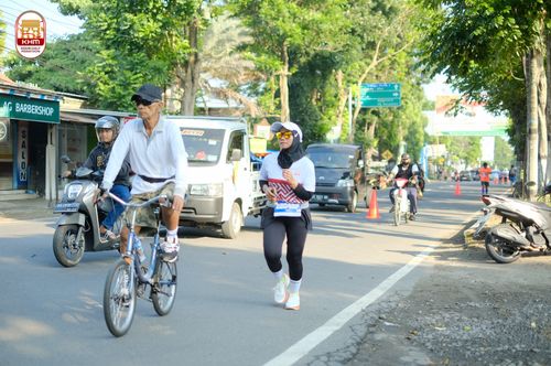 Race photo from Kediri Half Marathon 2024