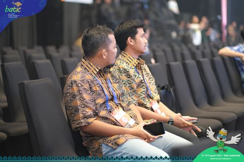 Race photo from Telin Batic 2024 Photo Search