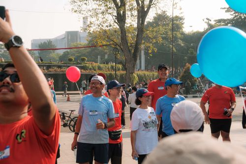 Race photo from Happy One Decade Unpad Runner