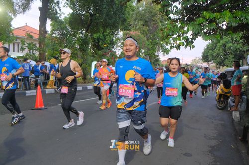 Race photo from Isoplus Run 2024 Surabaya