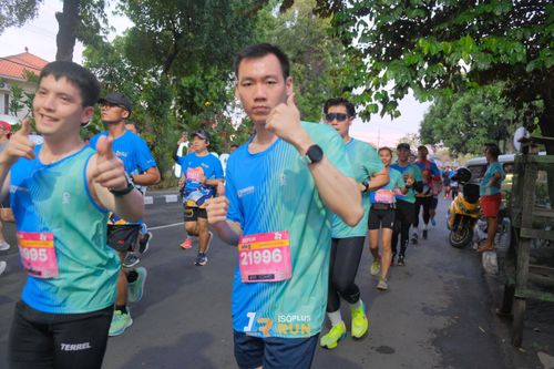 Race photo from Isoplus Run 2024 Surabaya