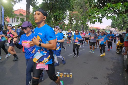 Race photo from Isoplus Run 2024 Surabaya