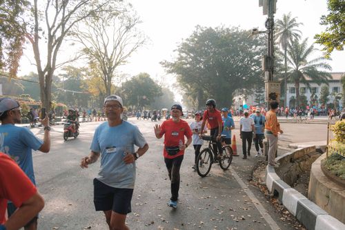 Race photo from Happy One Decade Unpad Runner