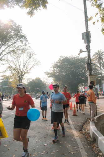 Race photo from Happy One Decade Unpad Runner