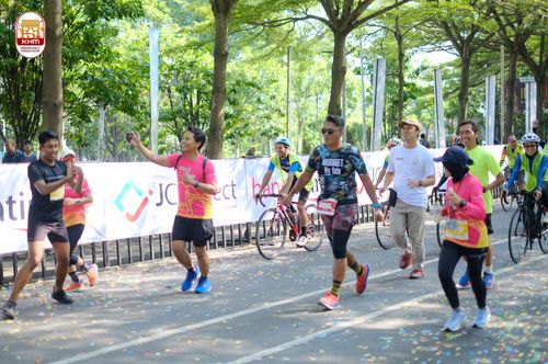 Race photo from Kediri Half Marathon 2024