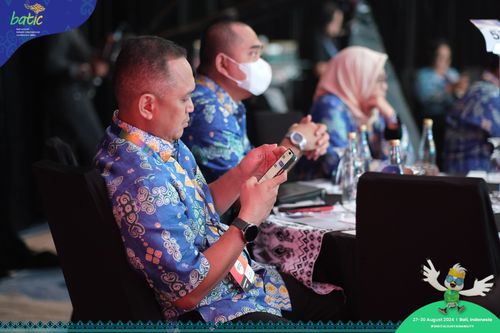 Race photo from Telin Batic 2024 Photo Search