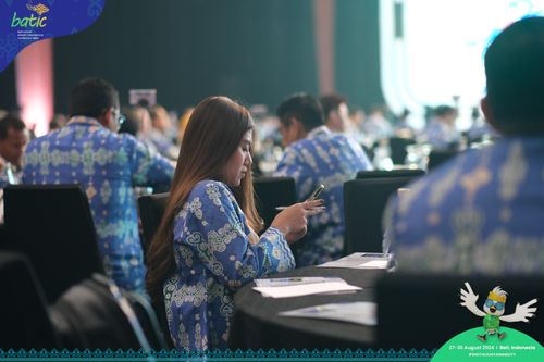 Race photo from Telin Batic 2024 Photo Search