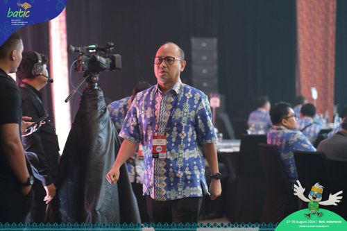 Race photo from Telin Batic 2024 Photo Search