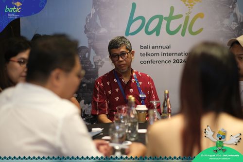 Race photo from Telin Batic 2024 Photo Search