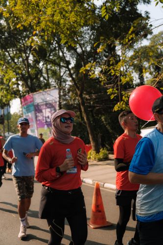 Race photo from Happy One Decade Unpad Runner