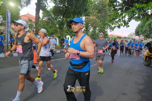 Race photo from Isoplus Run 2024 Surabaya