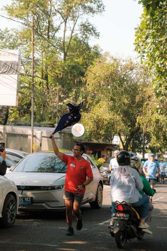 Race photo from Happy One Decade Unpad Runner