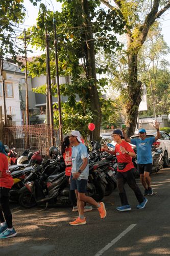 Race photo from Happy One Decade Unpad Runner