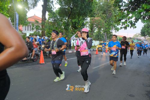 Race photo from Isoplus Run 2024 Surabaya