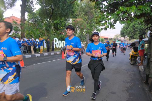 Race photo from Isoplus Run 2024 Surabaya