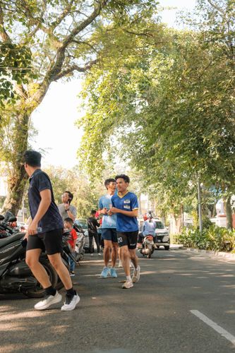 Race photo from Happy One Decade Unpad Runner