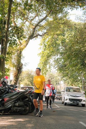 Race photo from Happy One Decade Unpad Runner