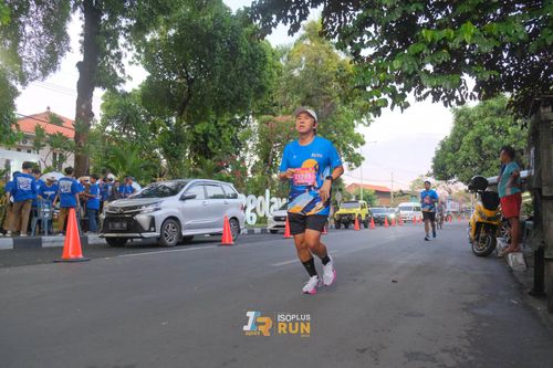 Race photo from Isoplus Run 2024 Surabaya