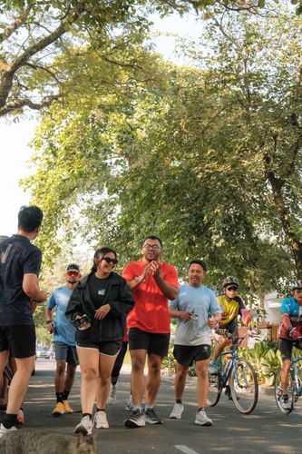 Race photo from Happy One Decade Unpad Runner