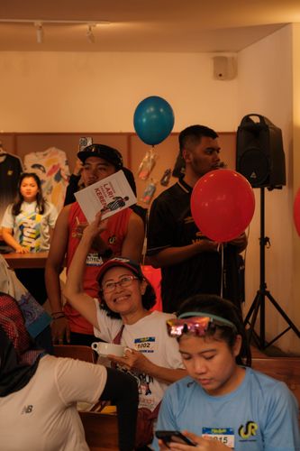 Race photo from Happy One Decade Unpad Runner