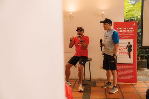 Race photo from Happy One Decade Unpad Runner