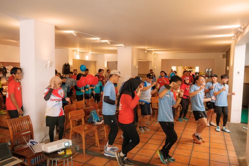 Race photo from Happy One Decade Unpad Runner