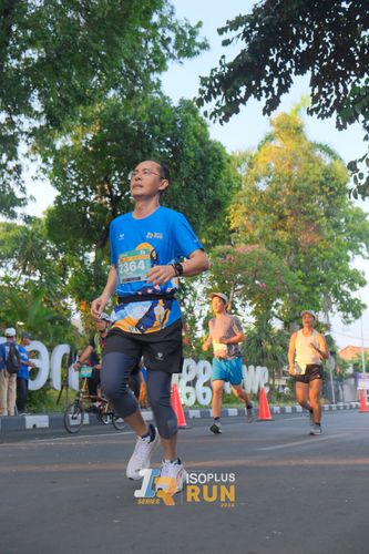 Race photo from Isoplus Run 2024 Surabaya