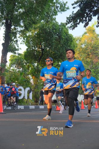 Race photo from Isoplus Run 2024 Surabaya