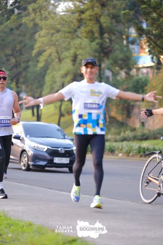 Race photo from Taman Budaya x BOGORUN 2025