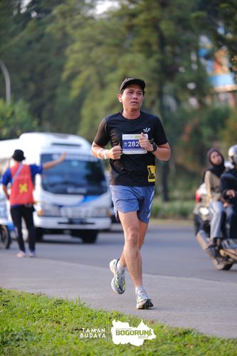 Race photo from Taman Budaya x BOGORUN 2025