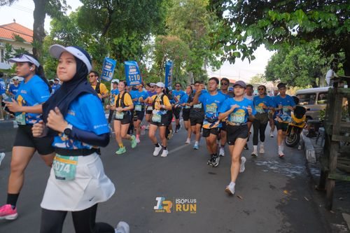 Race photo from Isoplus Run 2024 Surabaya
