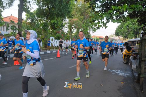 Race photo from Isoplus Run 2024 Surabaya