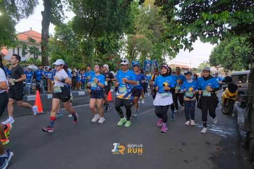 Race photo from Isoplus Run 2024 Surabaya