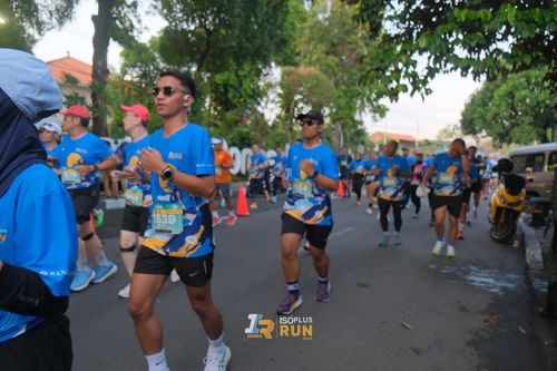 Race photo from Isoplus Run 2024 Surabaya