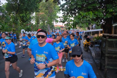 Race photo from Isoplus Run 2024 Surabaya