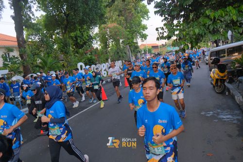 Race photo from Isoplus Run 2024 Surabaya