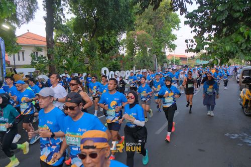 Race photo from Isoplus Run 2024 Surabaya