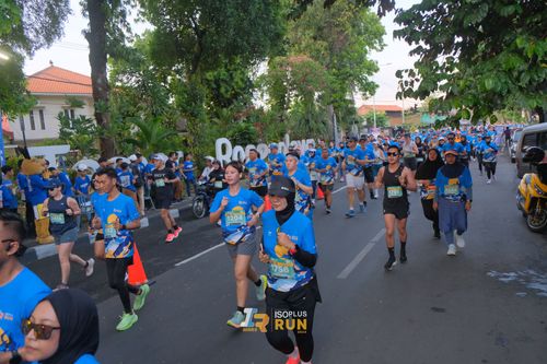 Race photo from Isoplus Run 2024 Surabaya