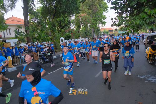 Race photo from Isoplus Run 2024 Surabaya