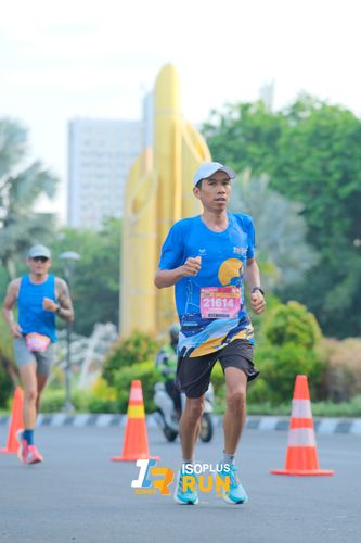 Race photo from Isoplus Run 2024 Surabaya