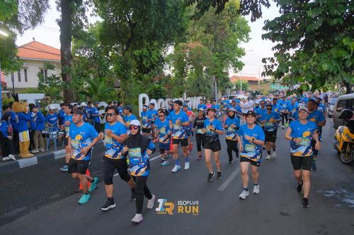 Race photo from Isoplus Run 2024 Surabaya