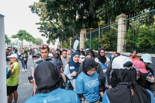 Race photo from NU SKIN RUNNING CLUB