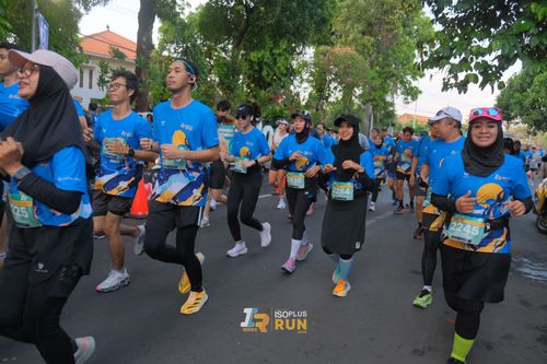 Race photo from Isoplus Run 2024 Surabaya