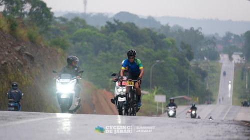 Race photo from Cycling de Jabar 2024