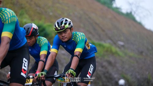 Race photo from Cycling de Jabar 2024