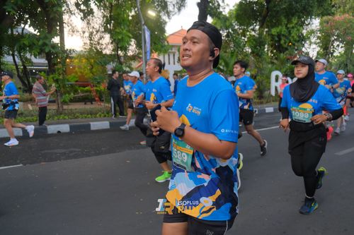 Race photo from Isoplus Run 2024 Surabaya