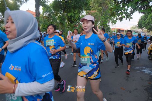 Race photo from Isoplus Run 2024 Surabaya